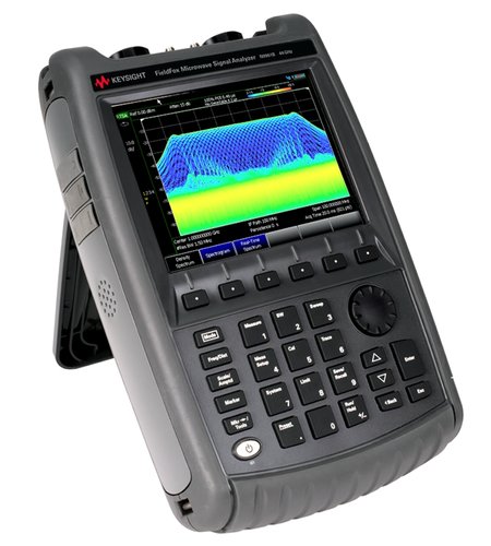 Keysight N9961B 44 GHz FieldFox Microwave Spectrum Analyzer